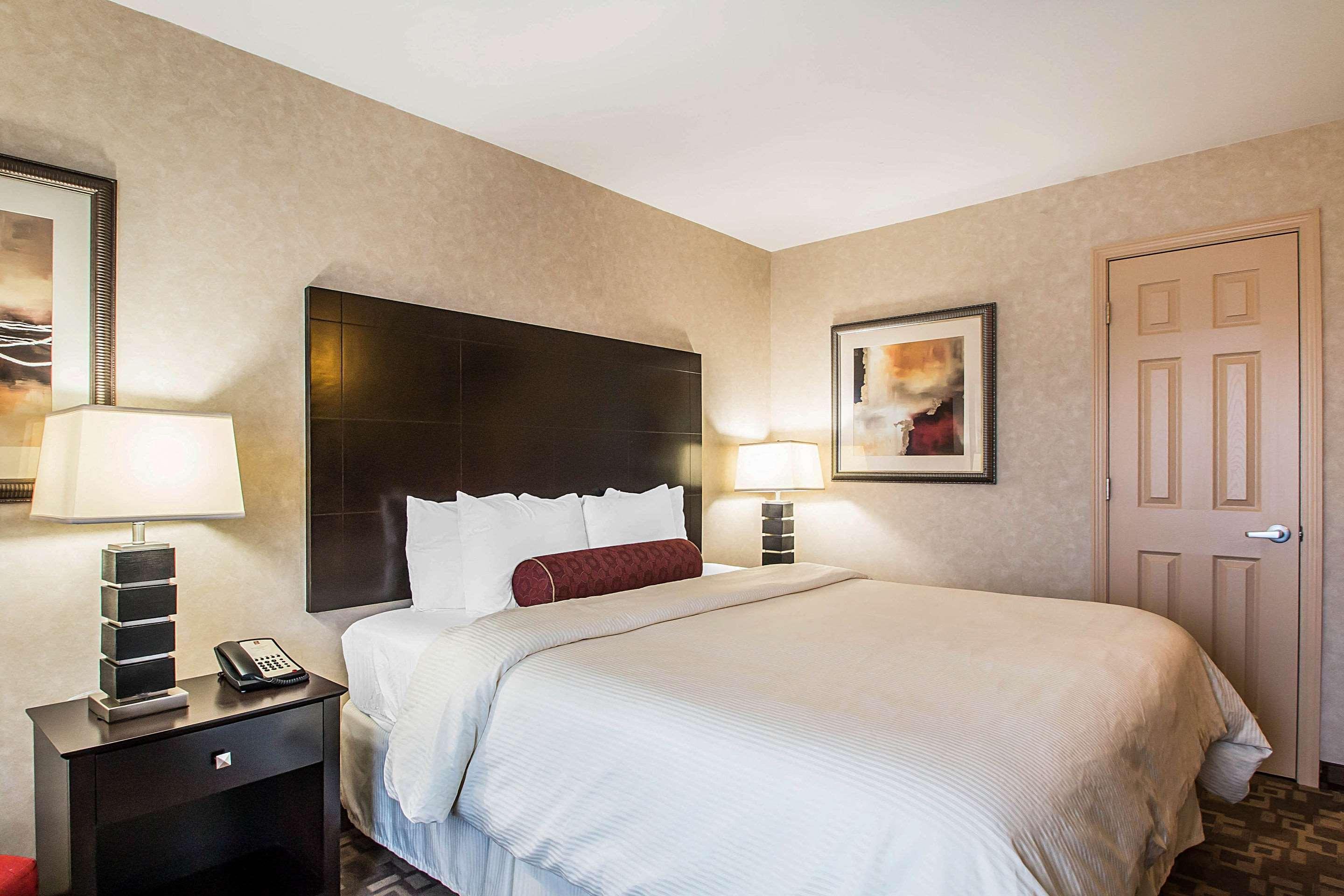 Clarion Inn Elmhurst - Oak Brook Near I-88, I-290, I-294 Dış mekan fotoğraf