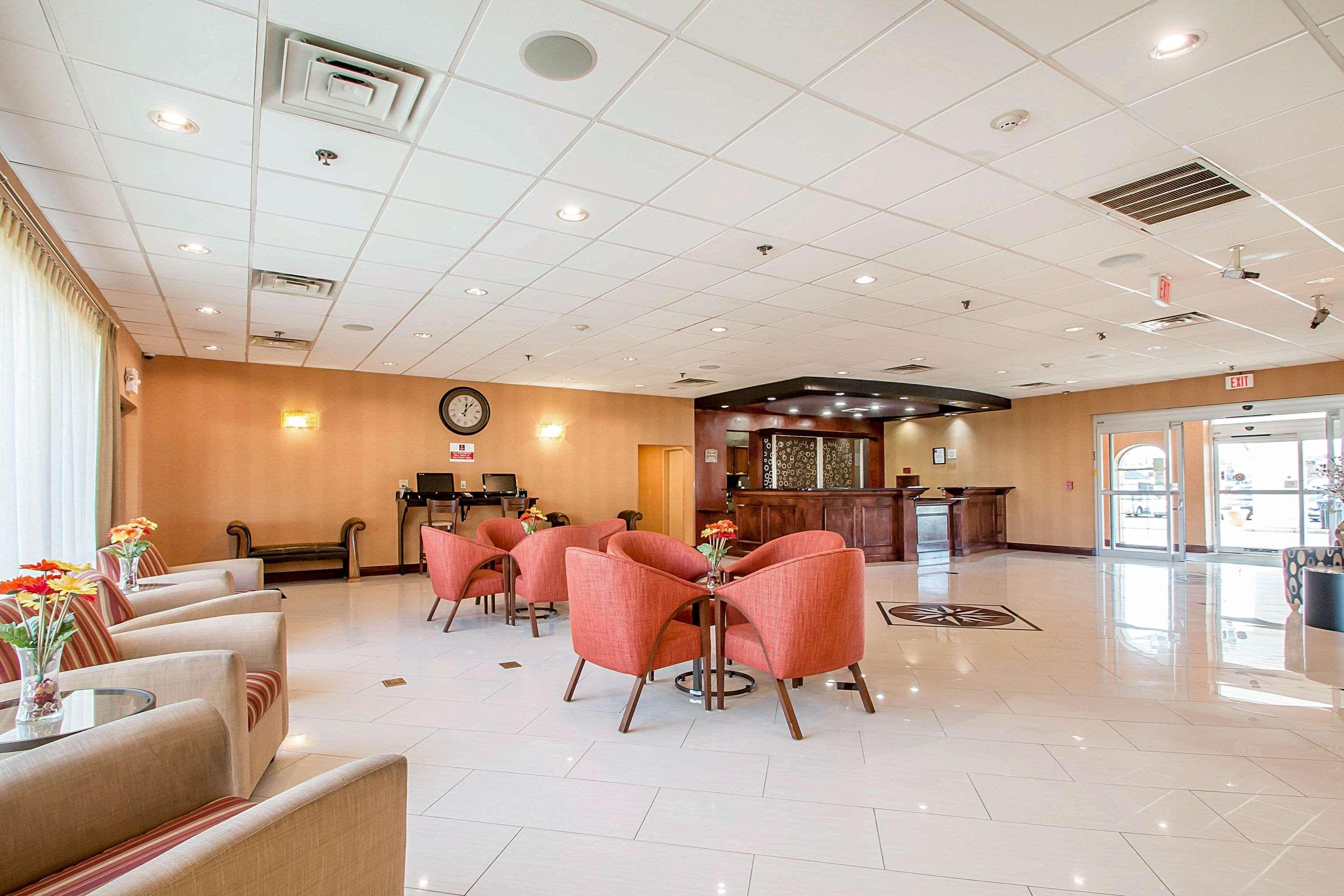 Clarion Inn Elmhurst - Oak Brook Near I-88, I-290, I-294 Dış mekan fotoğraf
