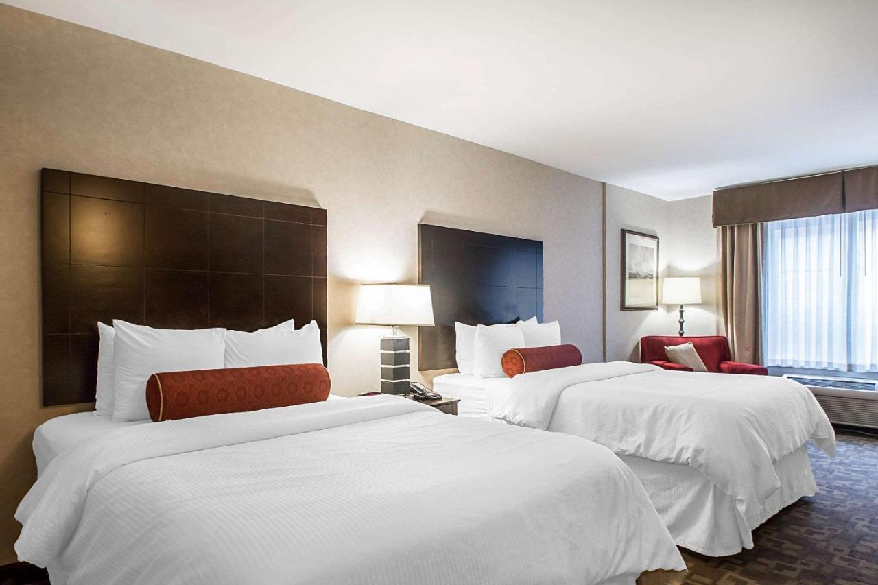 Clarion Inn Elmhurst - Oak Brook Near I-88, I-290, I-294 Dış mekan fotoğraf